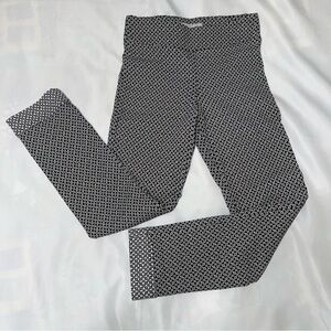 Margaret M Slimming Pant Black and White Geometric Patterned Leggings size small